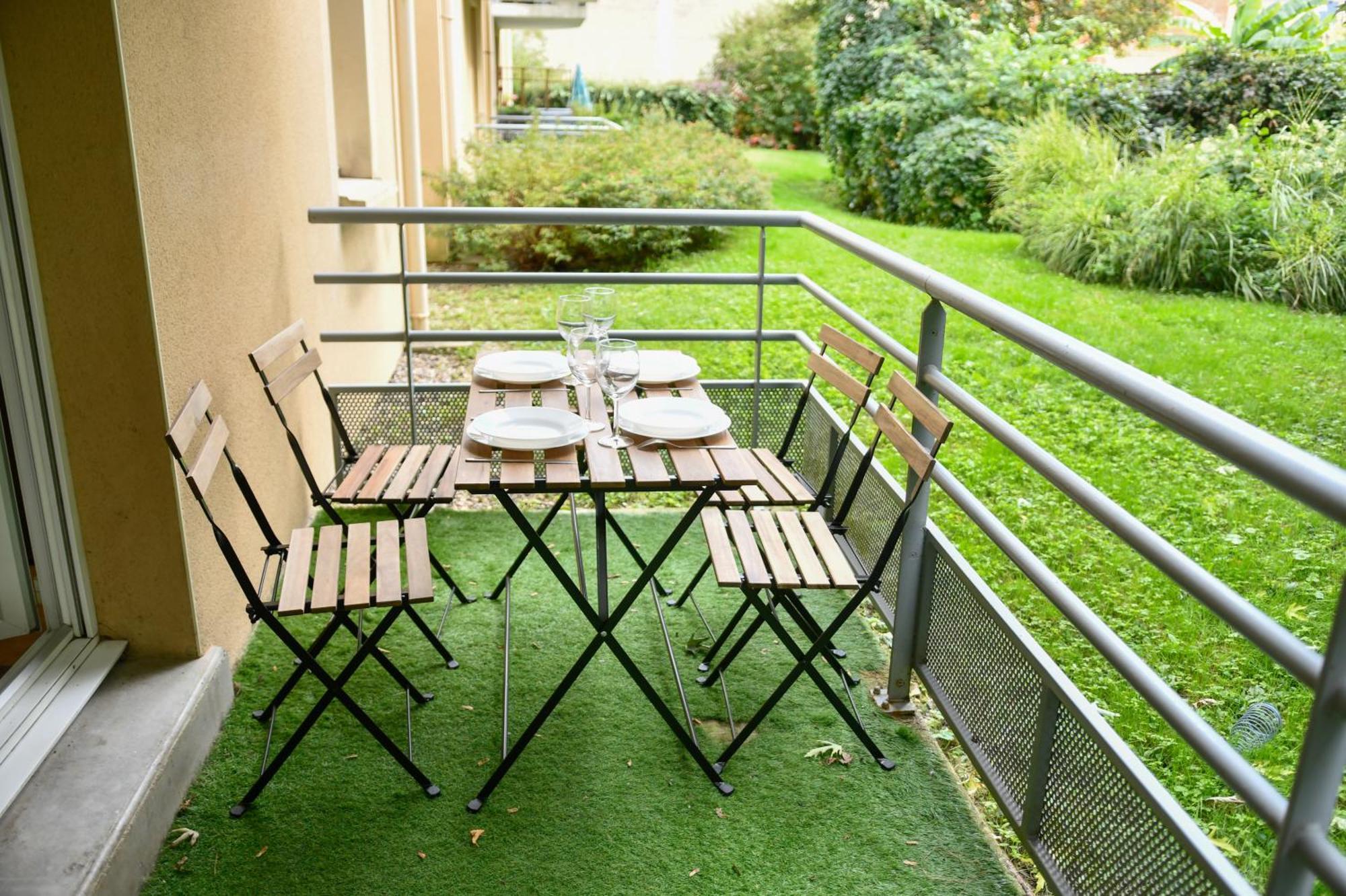 Apartment Calme Et Terrasse Privee Pres De Vichy *